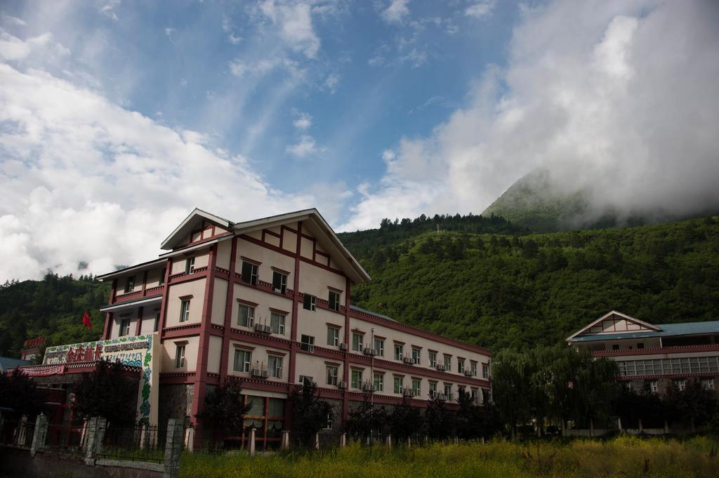 Jiuzhaigou Jinzhulinka Resort Hotel Дзиуджайгоу Екстериор снимка